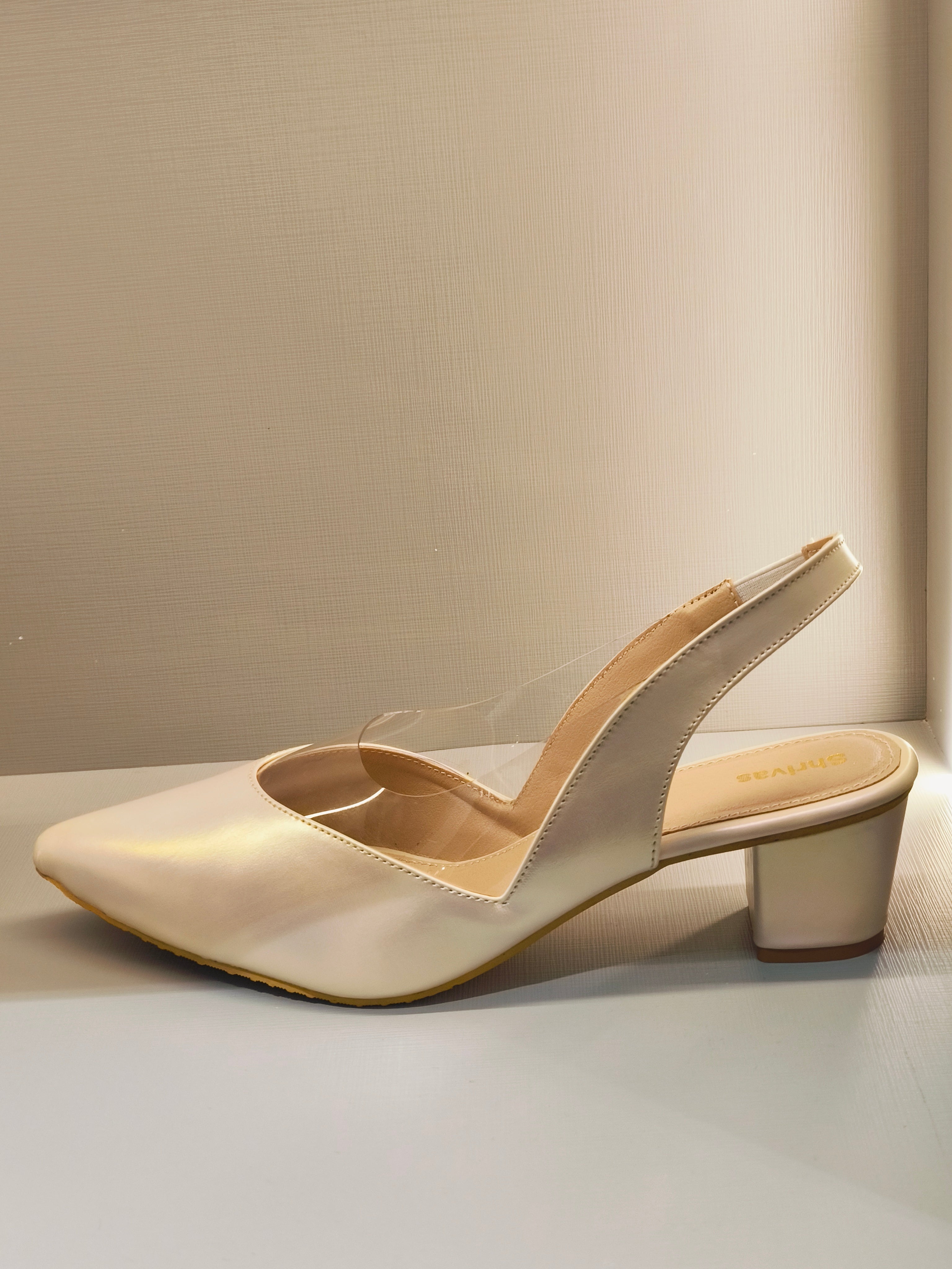 Arian - Cream & Transparent