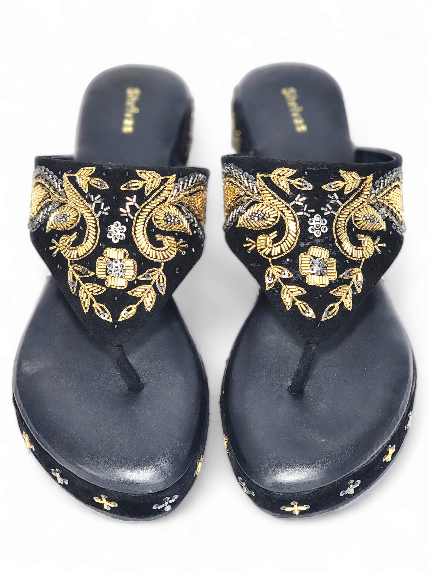 Paragon black - Gold Emb