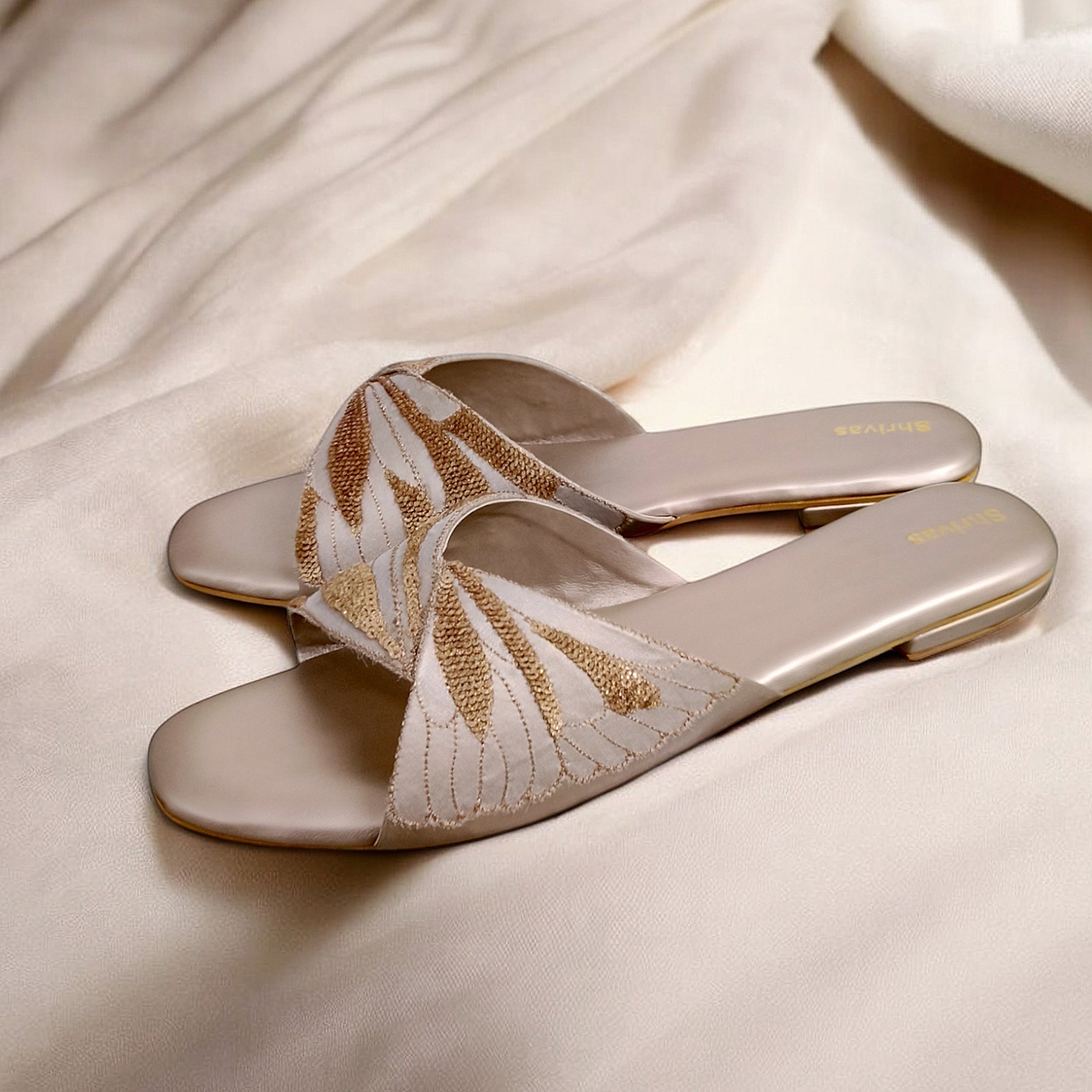 Gold Wings - Flats