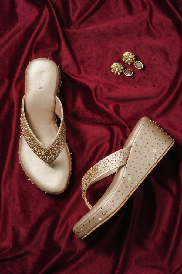 Goldust wedges