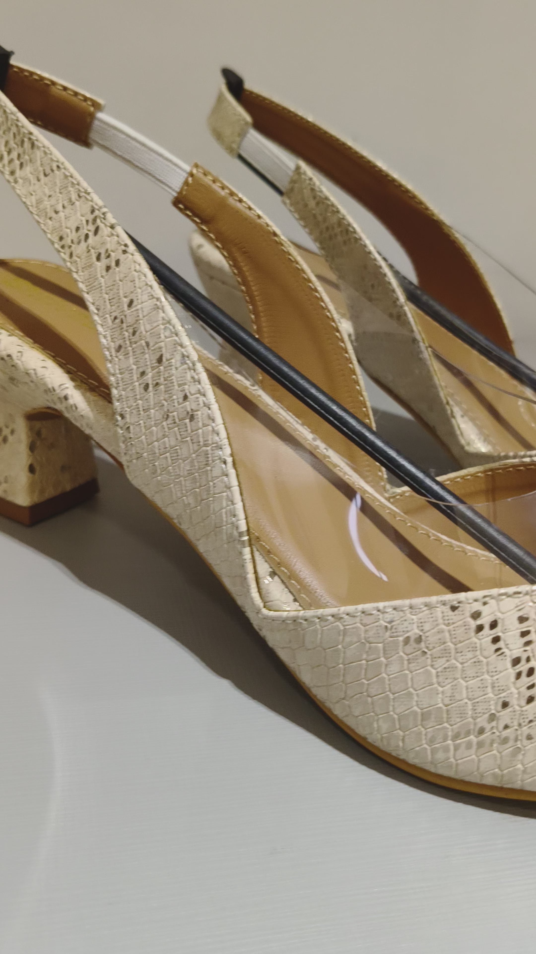 Arian - Cream & Transparent