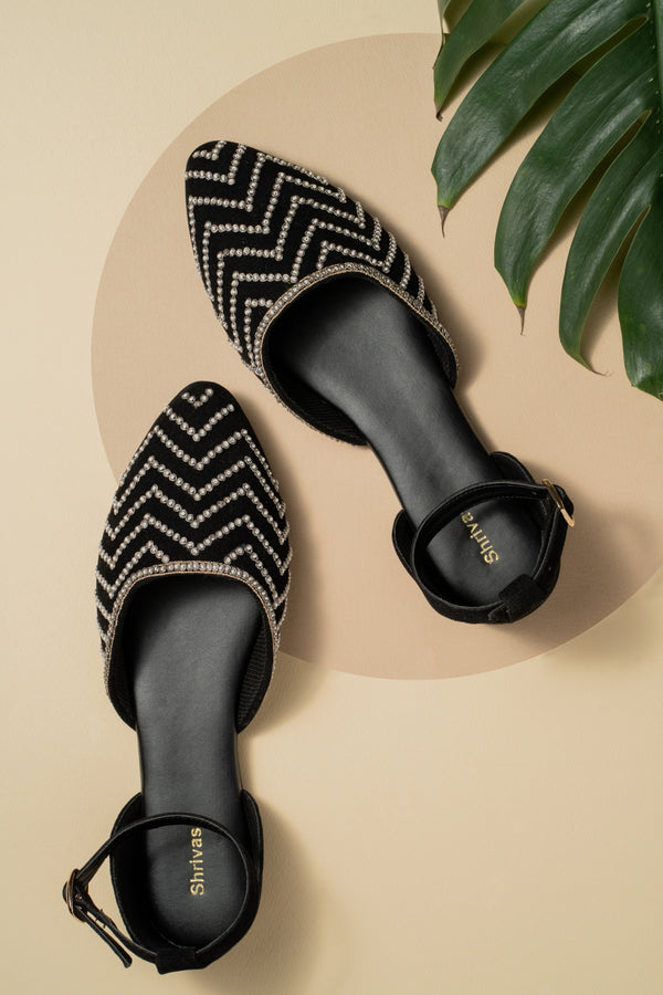 Pulse- Black Sandals