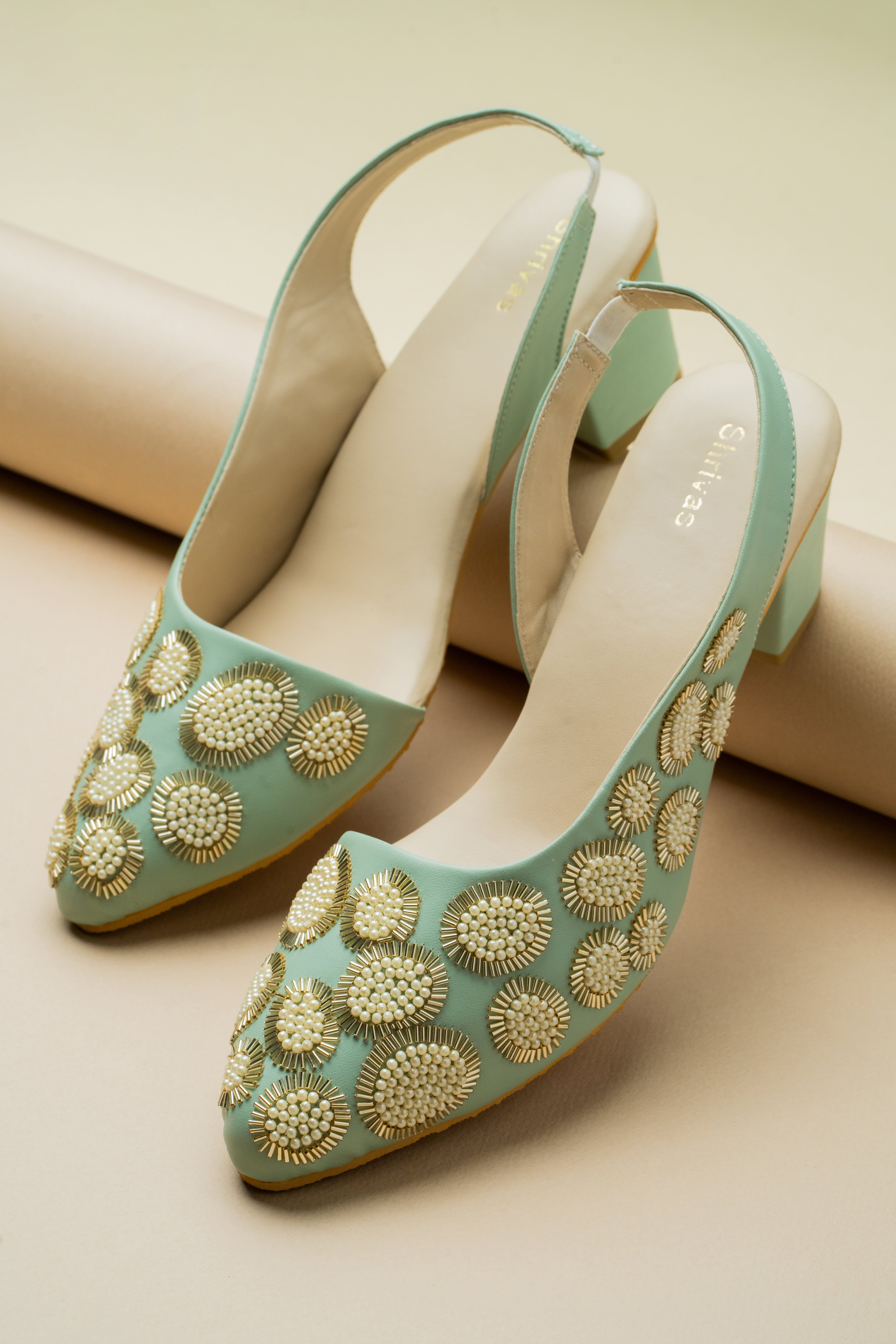 Coral - Mint green