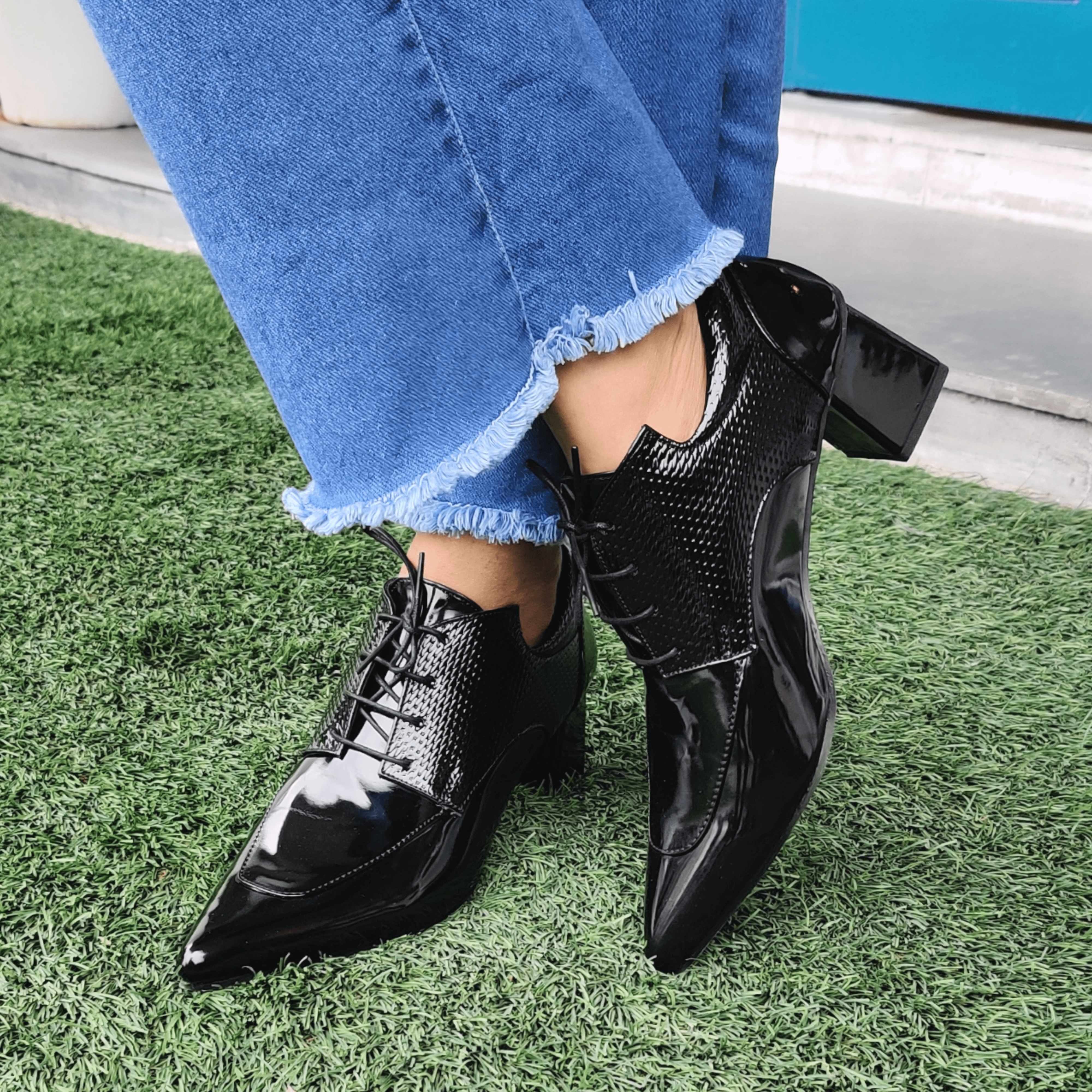 Diana - Black patent